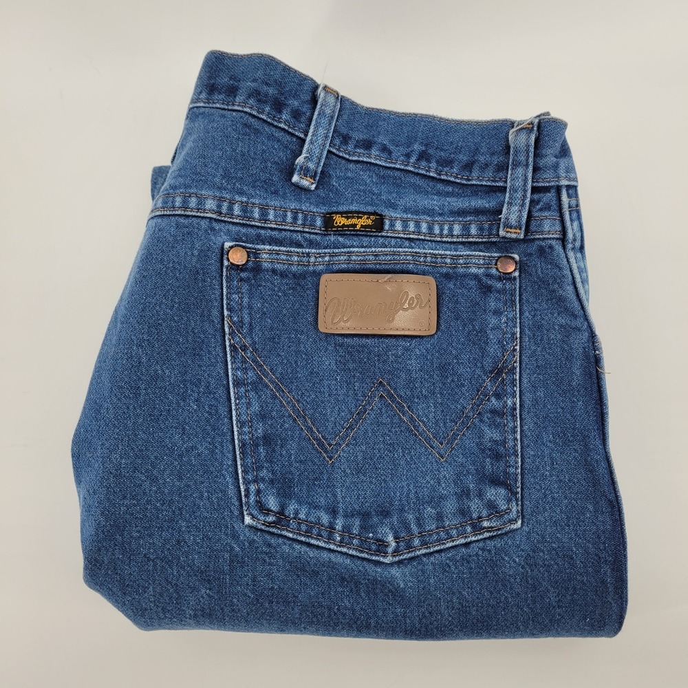 Wrangler Men Jeans 38x30 Blue Classic Straight Fit Cotton‎ Denim 13MWZPW